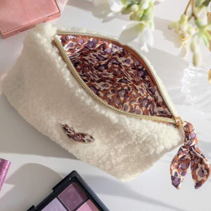 Trousse plate