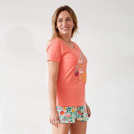 2 pyjamas