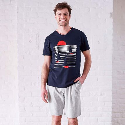Pyjama court