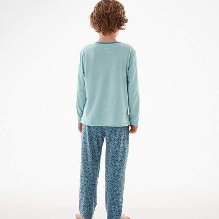 2 pyjamas