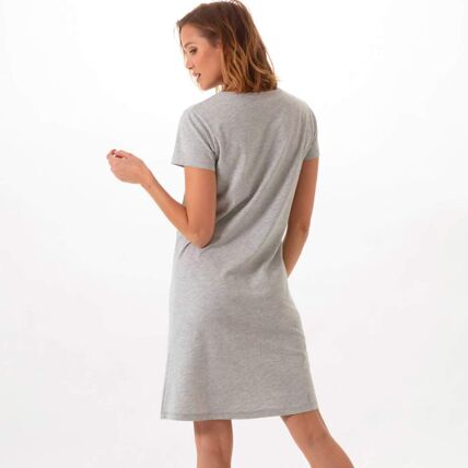 2 maxi T-shirts + 1 pochette