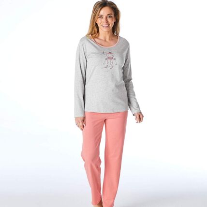 2 pyjamas