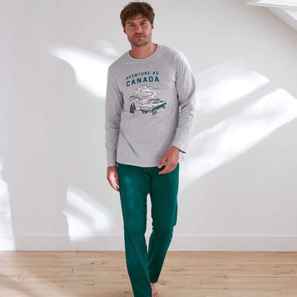2 pyjamas
