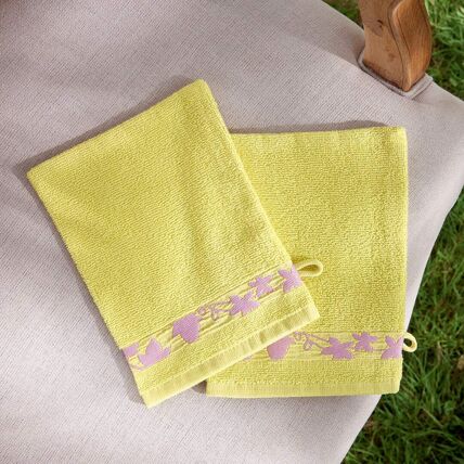 2 gants de toilette