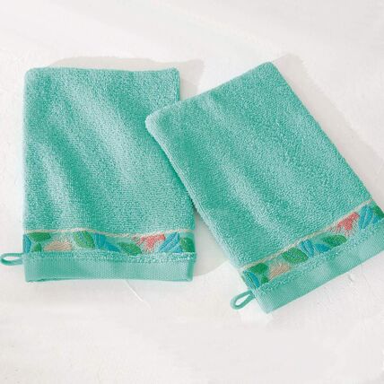 2 gants de toilette
