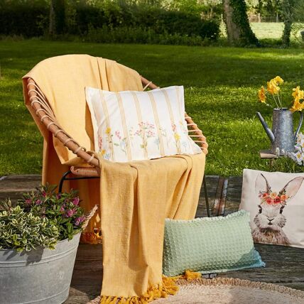 Jeté de fauteuil